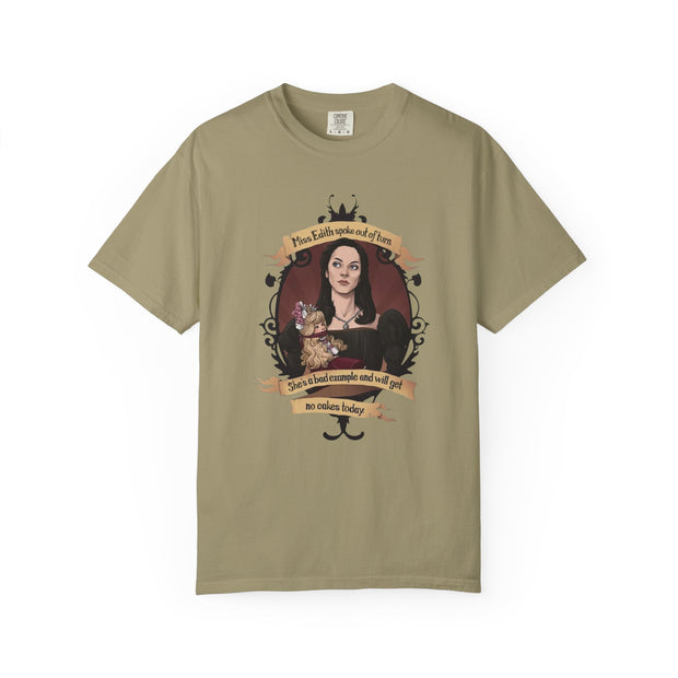 Gothic Fashion Tee - Darkly Elegant Unisex T-shirt for Halloween