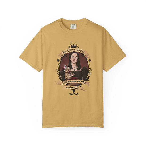 Gothic Fashion Tee - Darkly Elegant Unisex T-shirt for Halloween