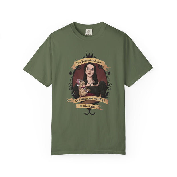 Gothic Fashion Tee - Darkly Elegant Unisex T-shirt for Halloween