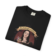 Gothic Fashion Tee - Darkly Elegant Unisex T-shirt for Halloween